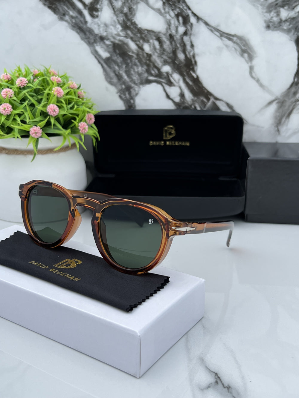DB TEA OVAL GREEN UV-400 SUNGLASSES